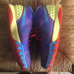 Kyrie 1 rugrats